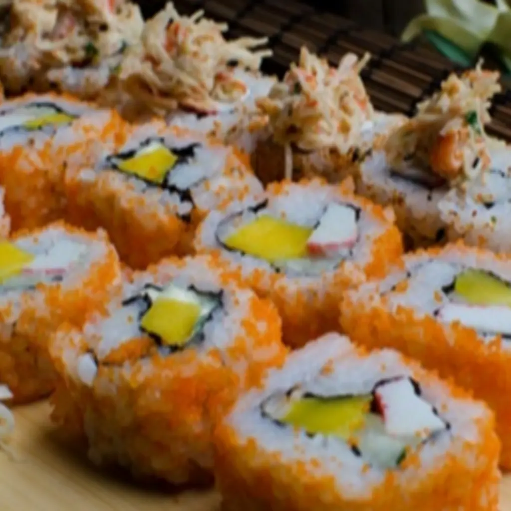 Mixed Maki (16 Pieces)